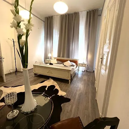 Csaky Palace 3 Appartement